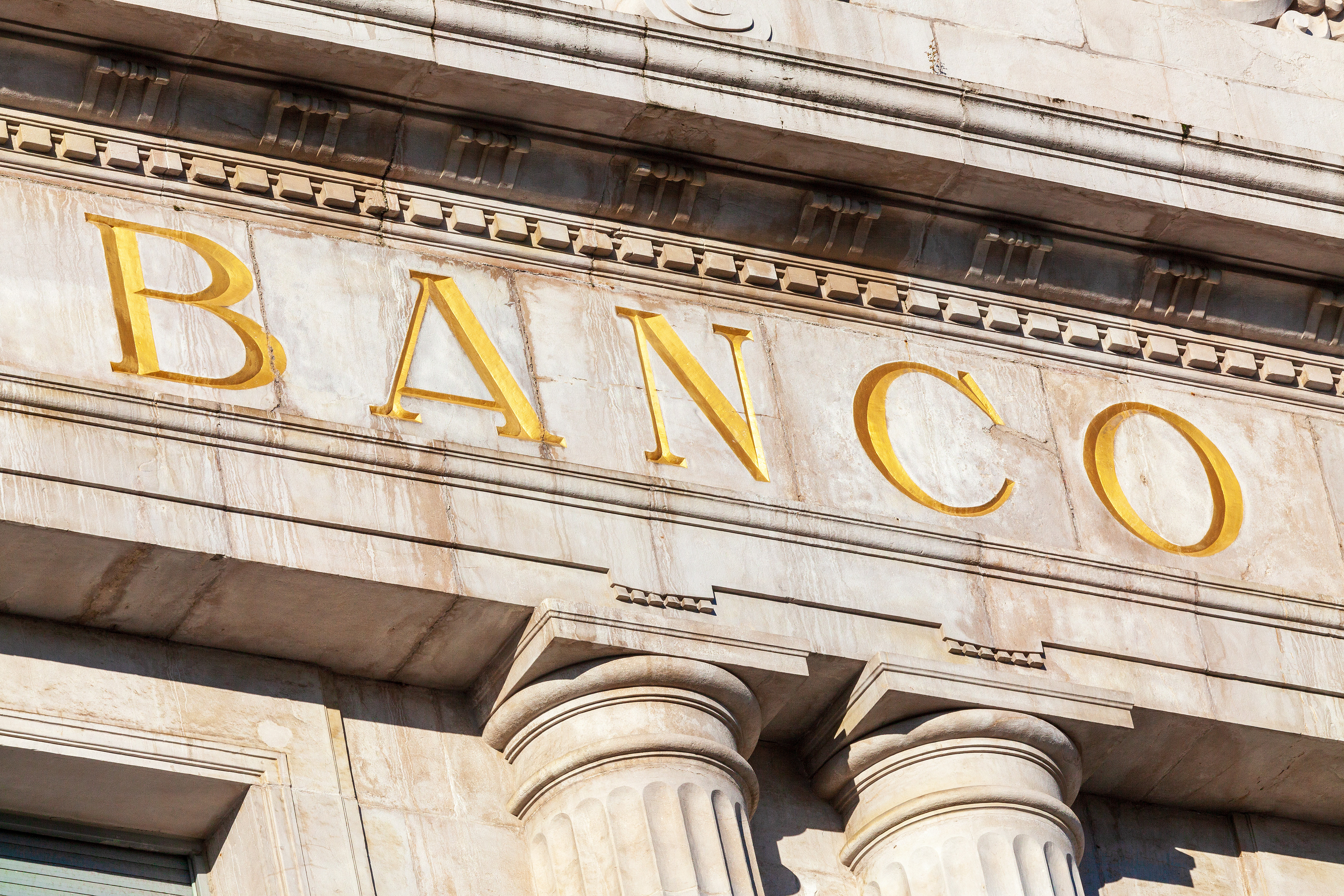 Att värdera banker