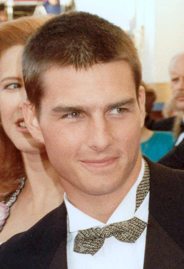Tom Cruise Biography